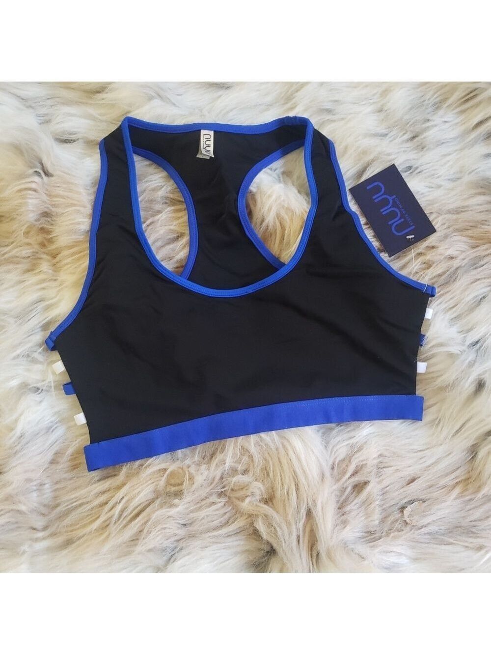 Sports Bra Top Strappy - Picture 3 of 4
